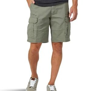 Men's Olive Cargo Shorts